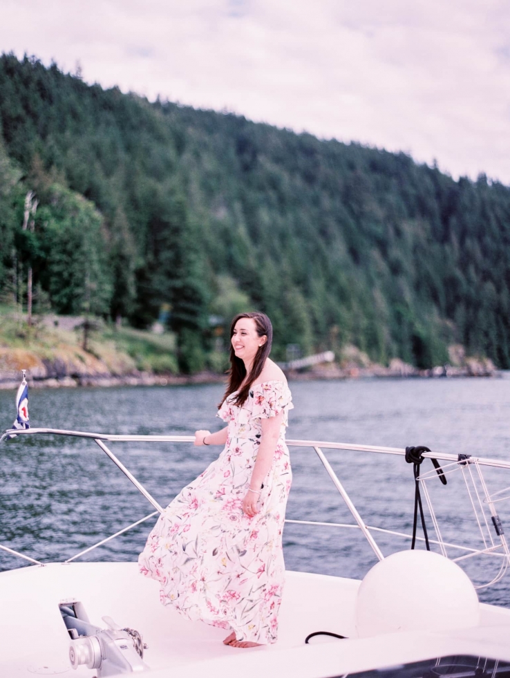blog-maisiecolton-engagement-prewedding-yacht-vancouver-island-34