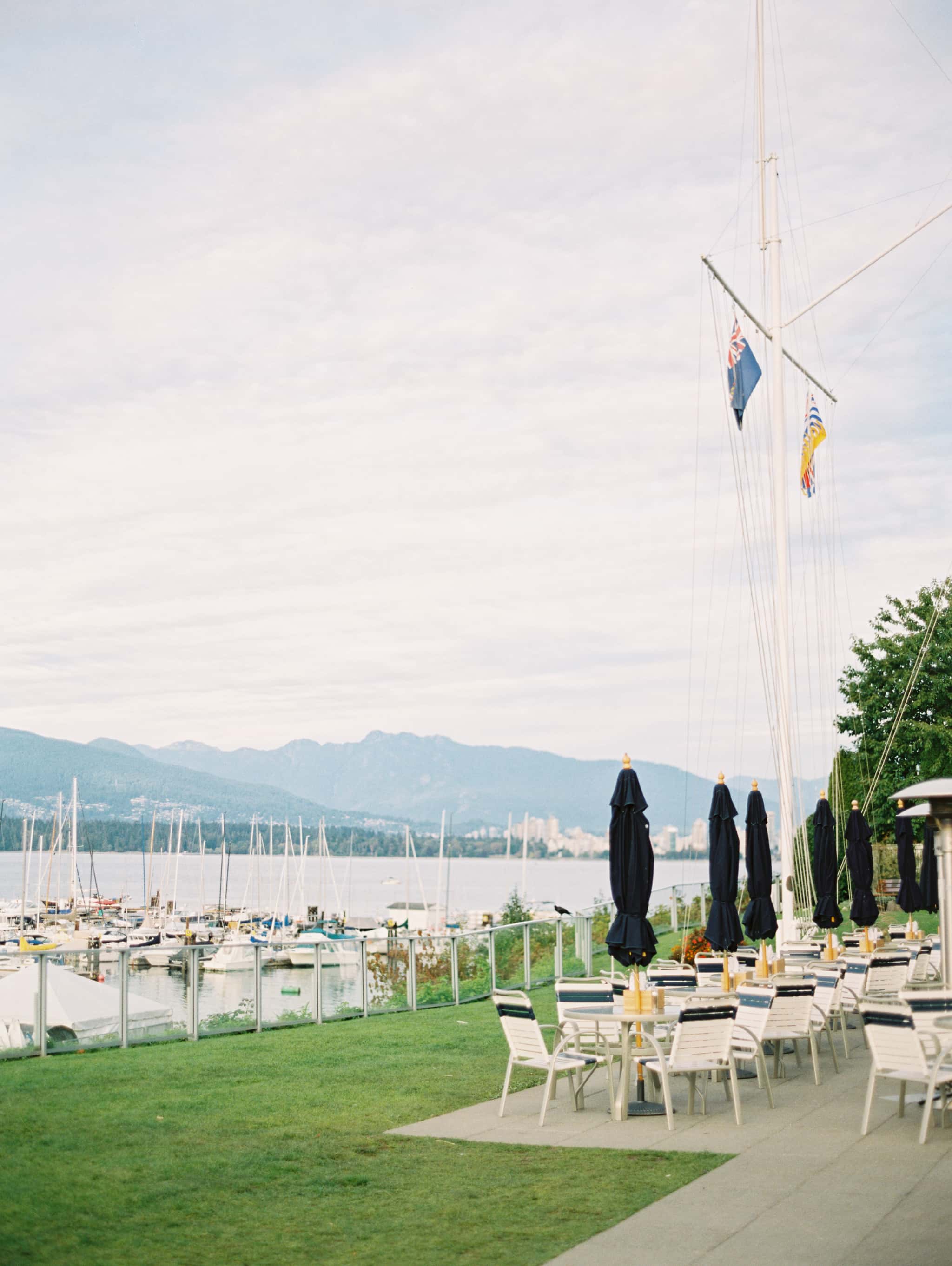 royal-vancouver-yacht-club-wedding-fine-art-15
