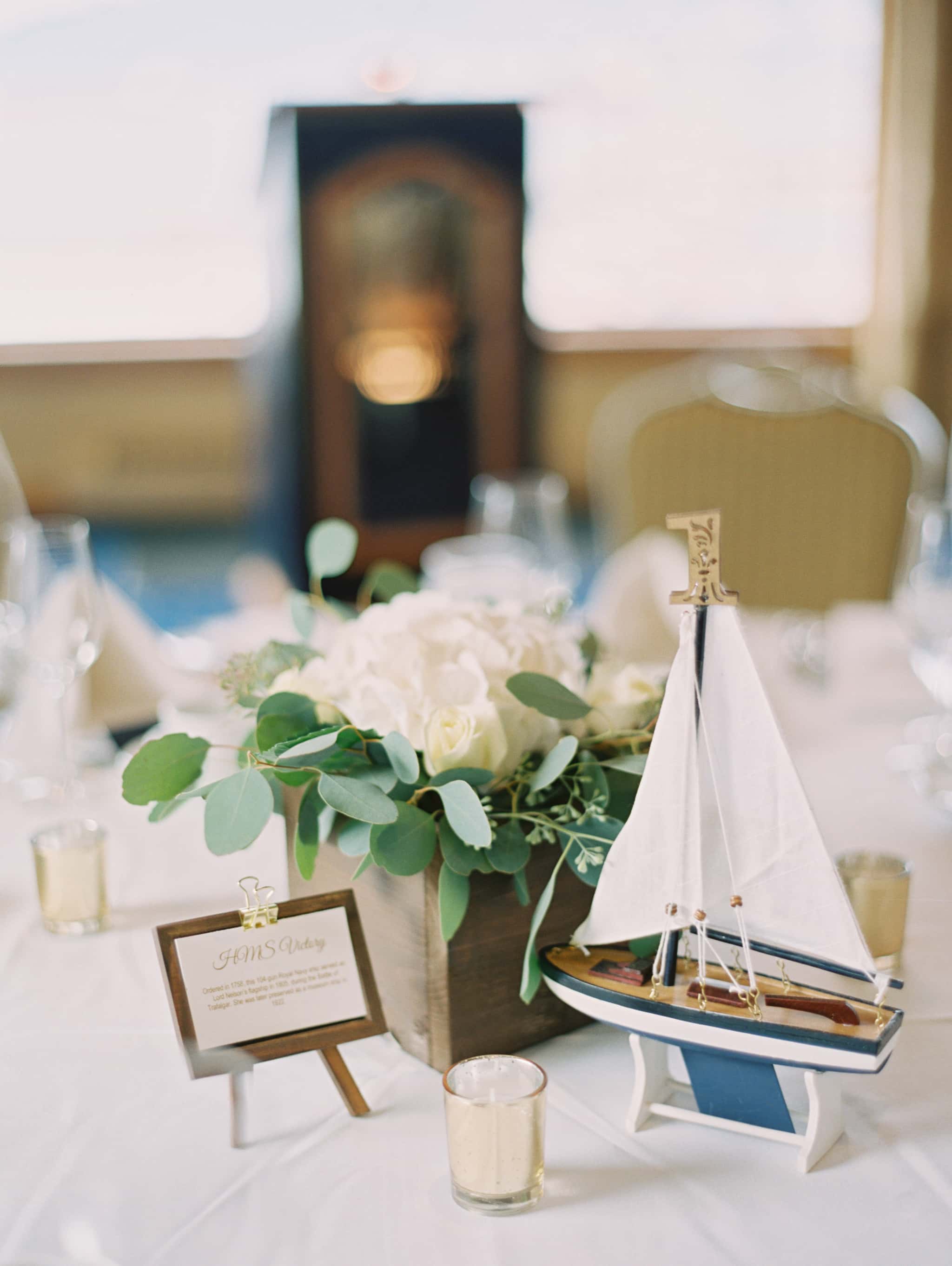 royal-vancouver-yacht-club-wedding-fine-art-24