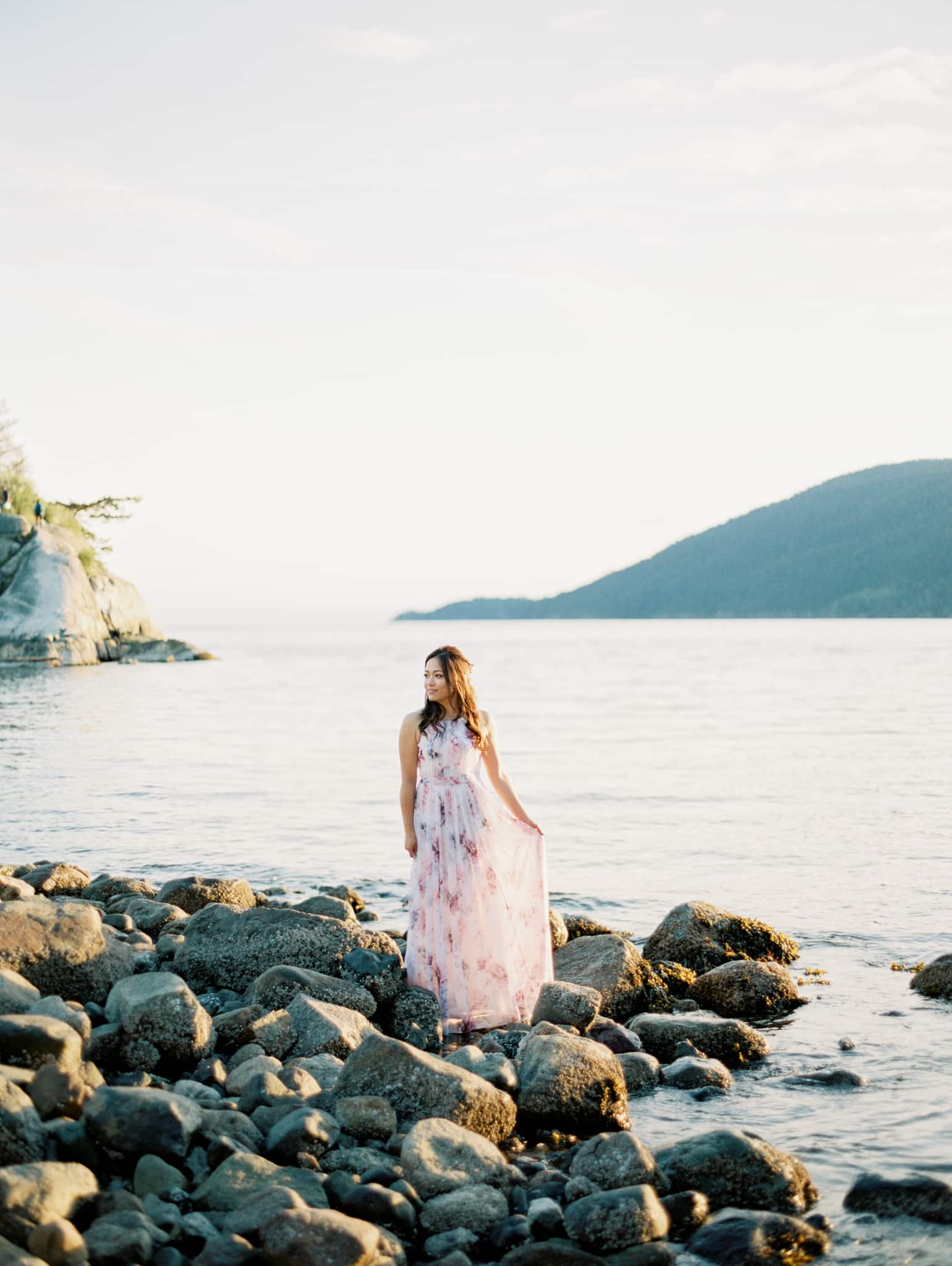 whytecliff-park-lighthouse-vancouver-engagement-prewedding-fineart-12
